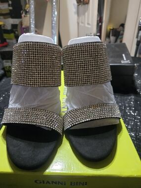 Gianni Bini Black Zabina Heels with Silver Crystal Straps 9.5 Brand New